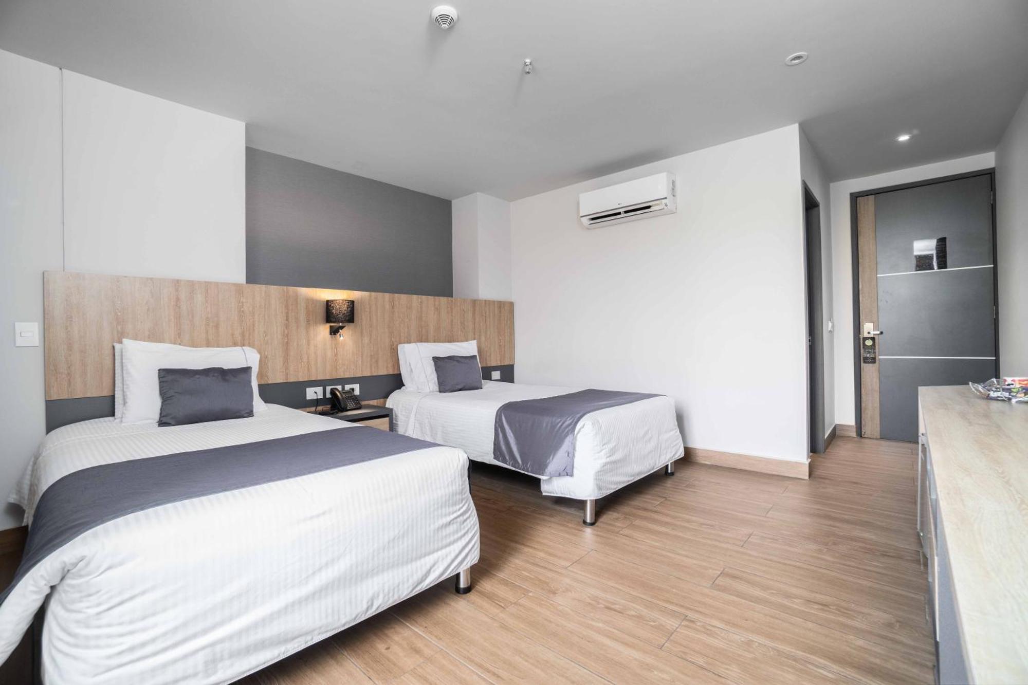 Hotel Plaza Del Lili Cali Extérieur photo