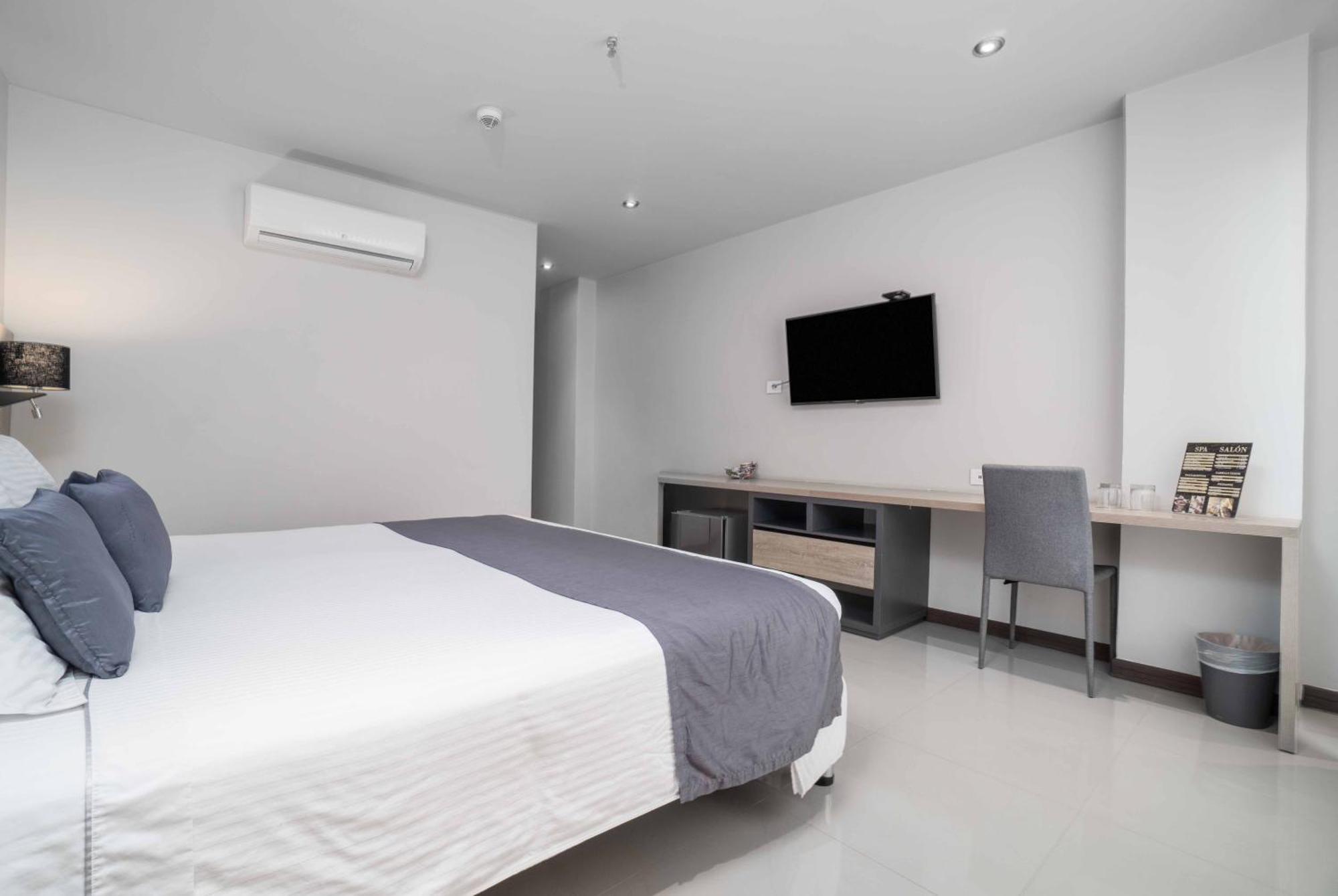 Hotel Plaza Del Lili Cali Extérieur photo