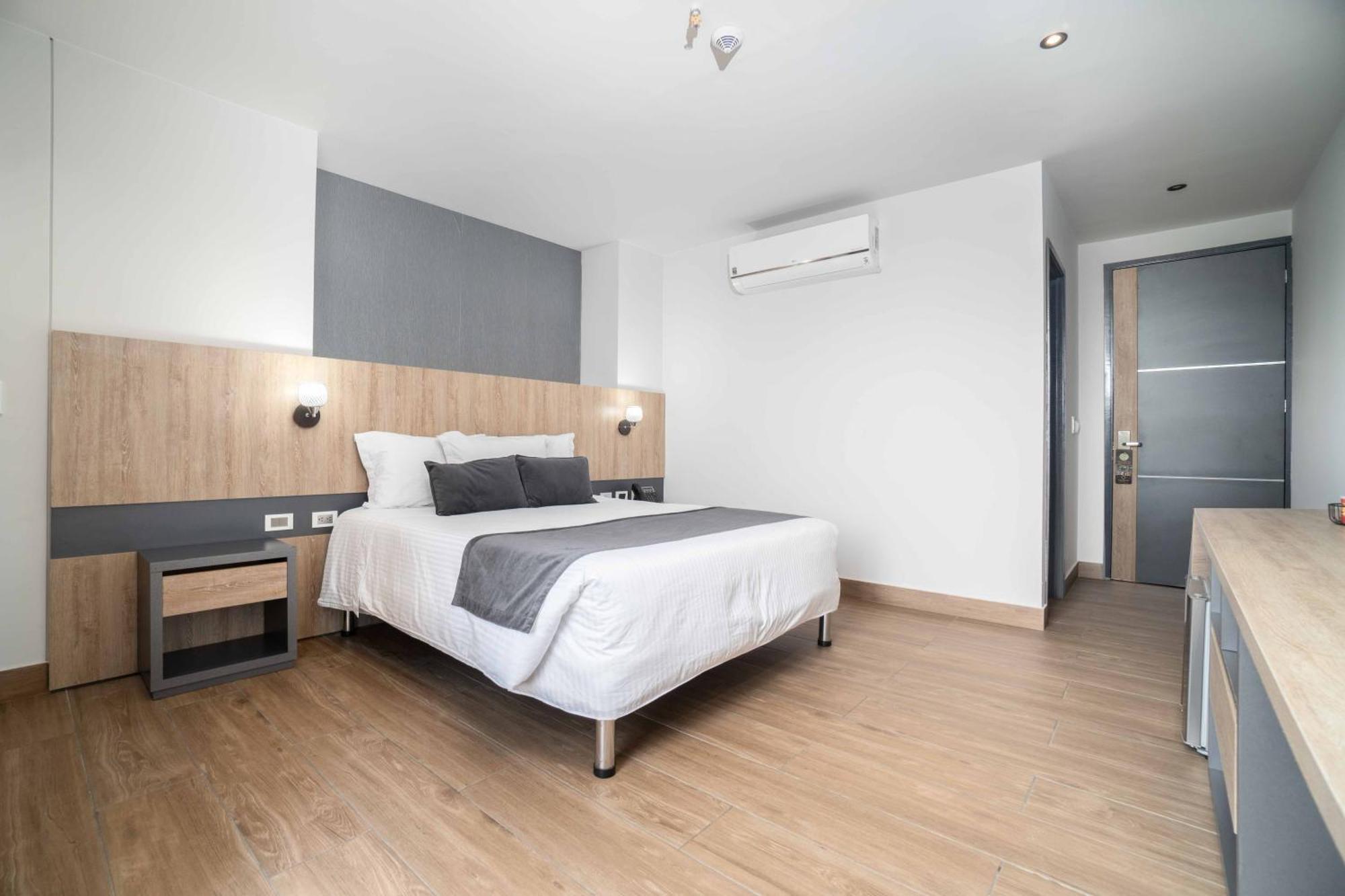 Hotel Plaza Del Lili Cali Extérieur photo